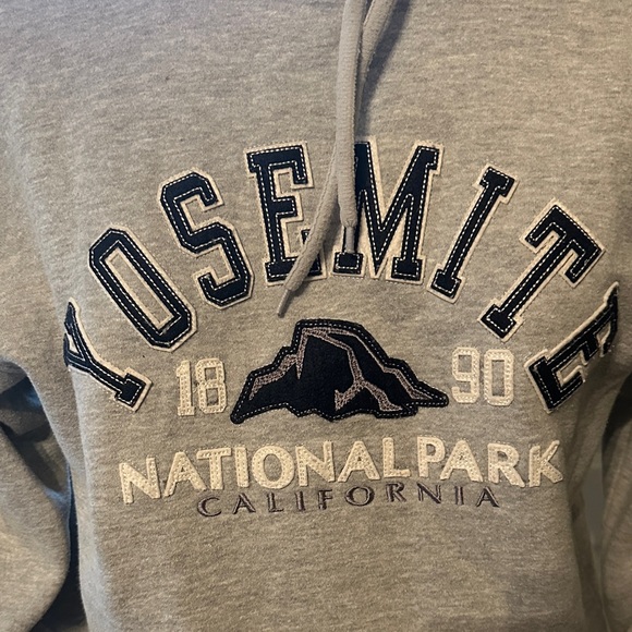 Yosemite National Park Heather Gray Hoodie - Picture 3 of 7
